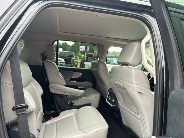 Certified 2025 Ford Expedition Active AWD/4WD image 55