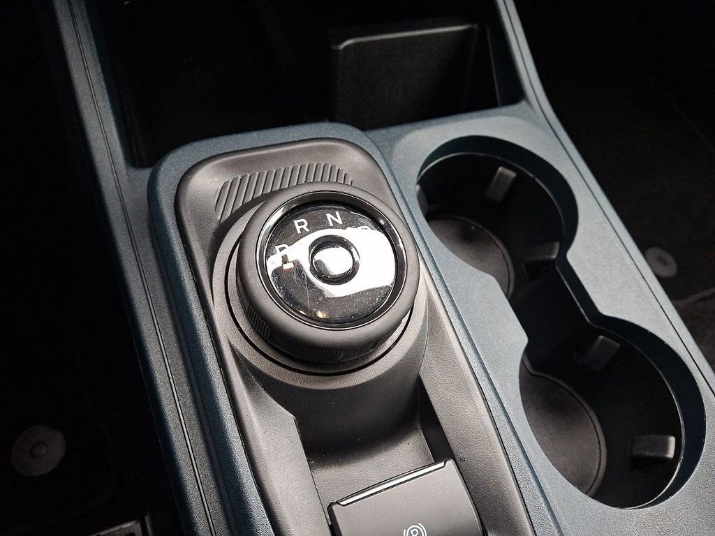 Certified 2024 Ford Maverick Lariat w/ Black Appearance Package image 15