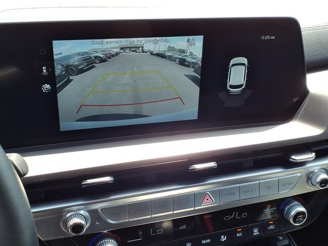 Used 2025 Kia Telluride S AWD/4WD image 27
