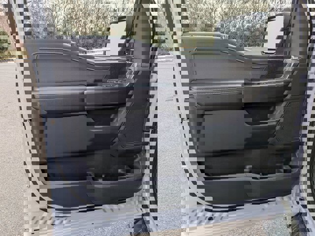 Certified 2022 Ford F150 XLT w/ Equipment Group 302A High image 12