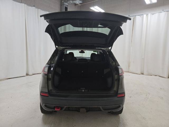 Used 2021 Jeep Cherokee Trailhawk w/ Trailer Tow Group AWD/4WD image 9