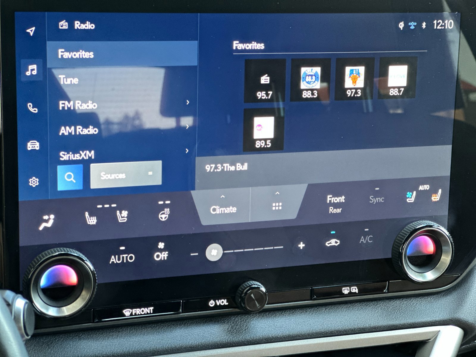 Used 2023 Lexus RX 350h image 18