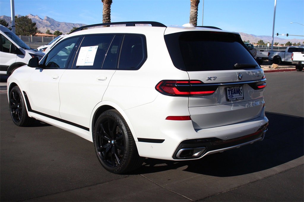 Used 2023 BMW X7 xDrive40i w/ M Sport Package image 5