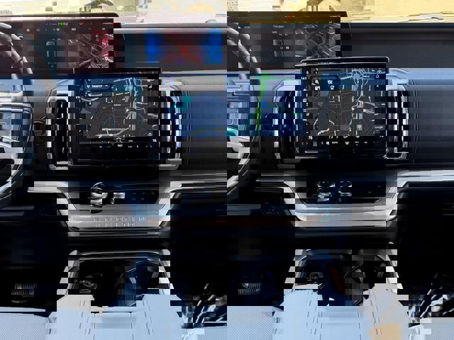 Certified 2025 Ford Expedition Max Platinum image 20