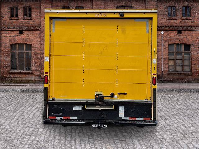 Certified 2021 Ford E-350 and Econoline 350 Super Duty RWD image 5