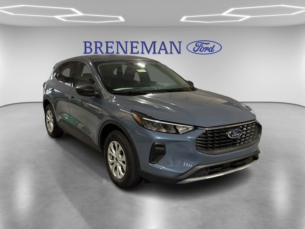 Certified 2025 Ford Escape Active image 9