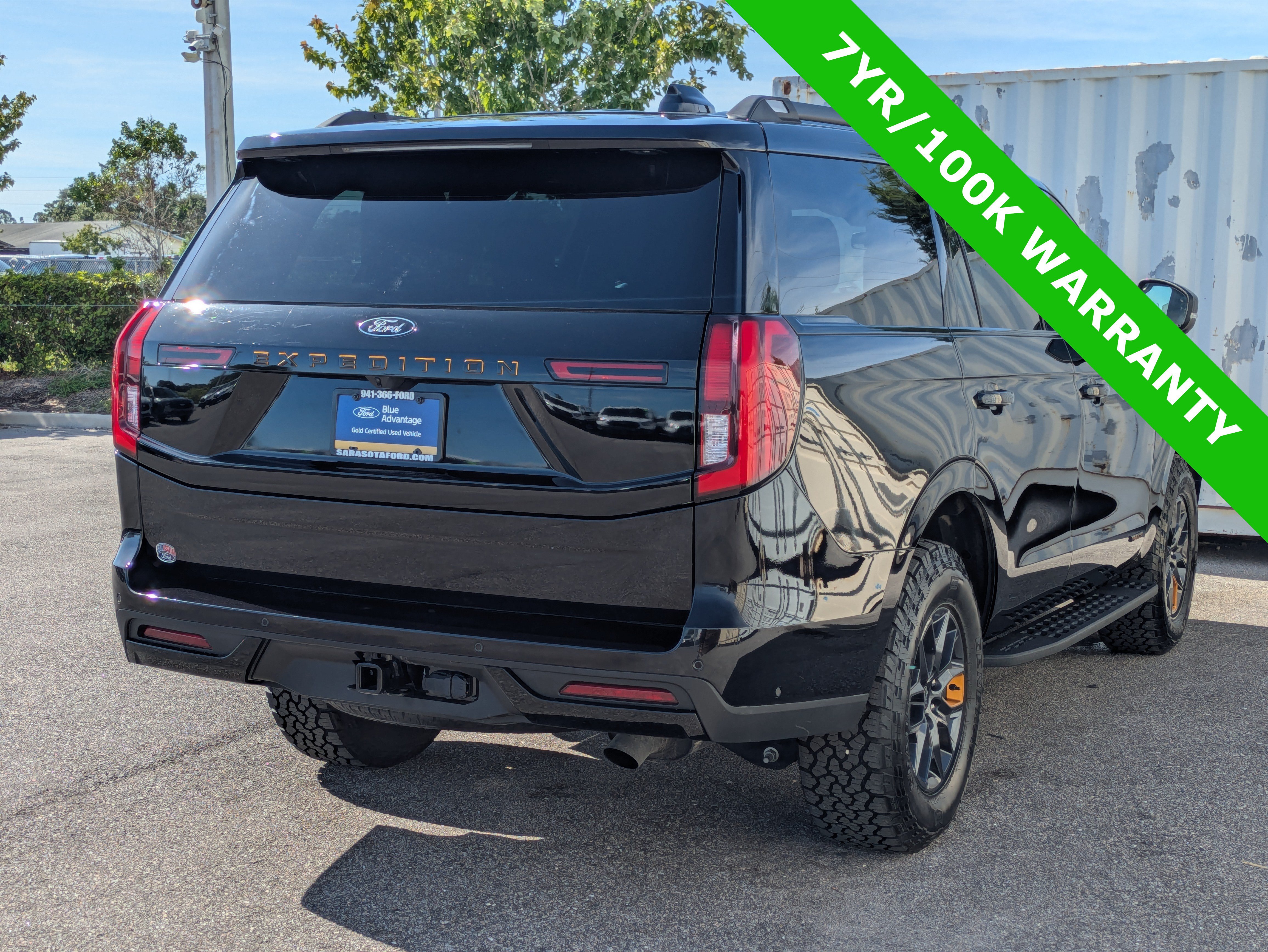 Certified 2025 Ford Expedition Tremor AWD/4WD image 4