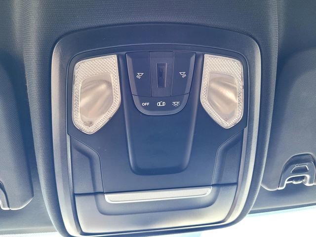 Used 2022 RAM 2500 Tradesman w/ Chrome Appearance Group AWD/4WD image 20