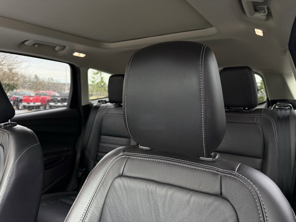 Certified 2019 Ford Escape Titanium image 23