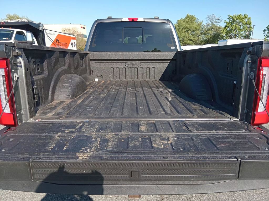 Certified 2025 Ford F450 Platinum w/ Platinum Plus Package image 6