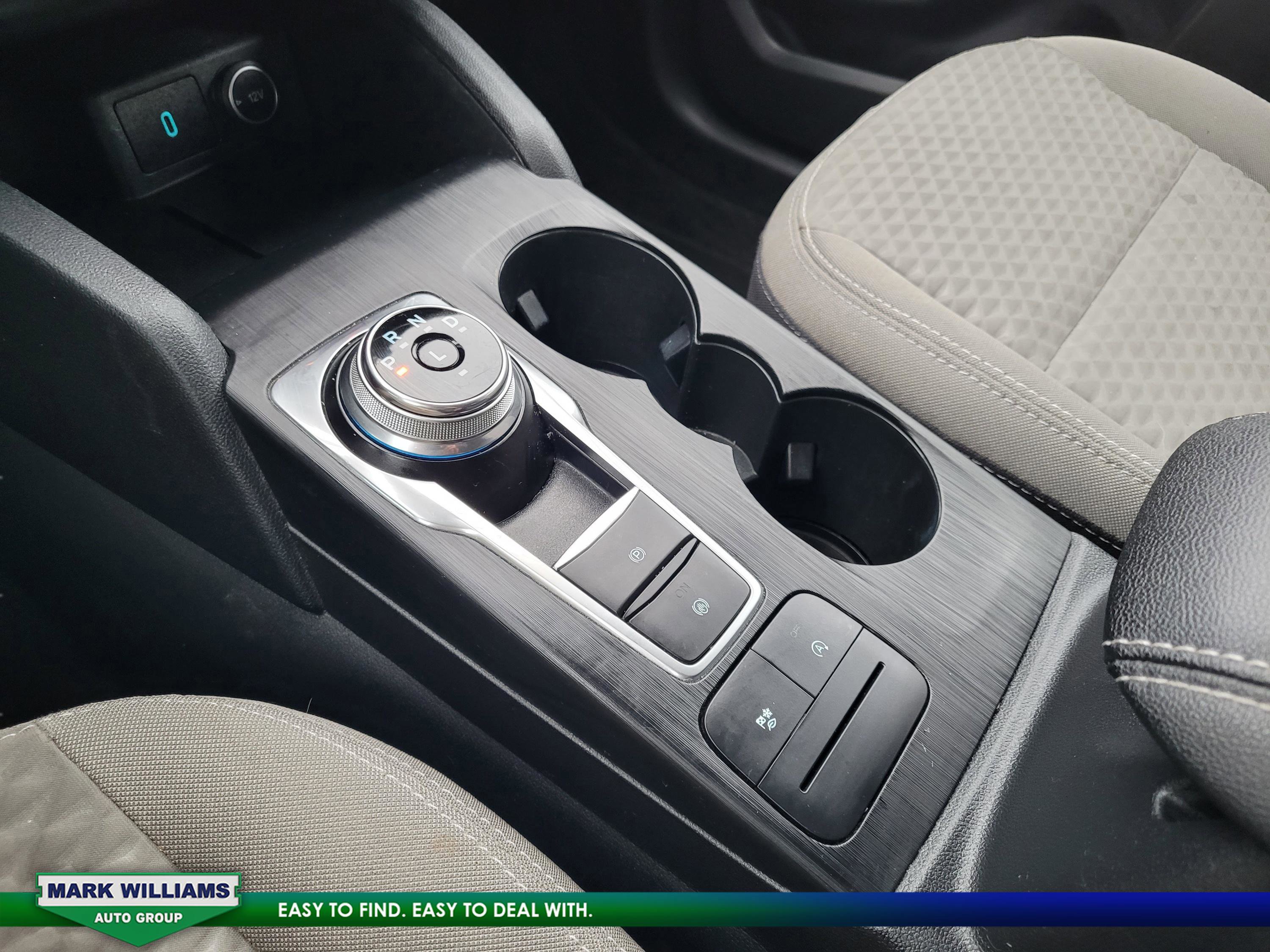 Certified 2020 Ford Escape SE image 27