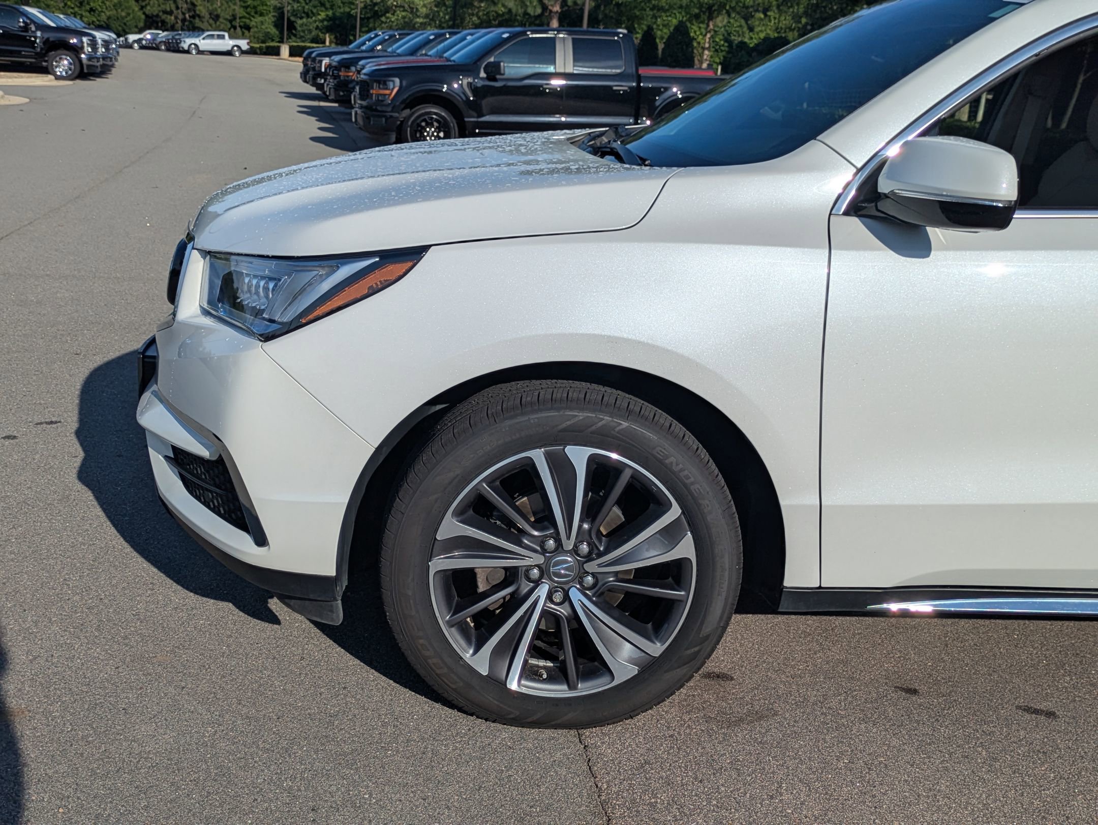 Used 2020 Acura MDX SH-AWD w/ Technology Package image 11