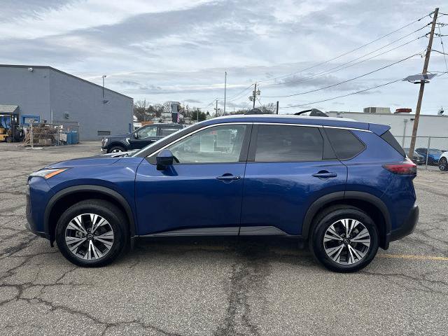 Used 2022 Nissan Rogue SV w/ SV Premium Package AWD/4WD image 3