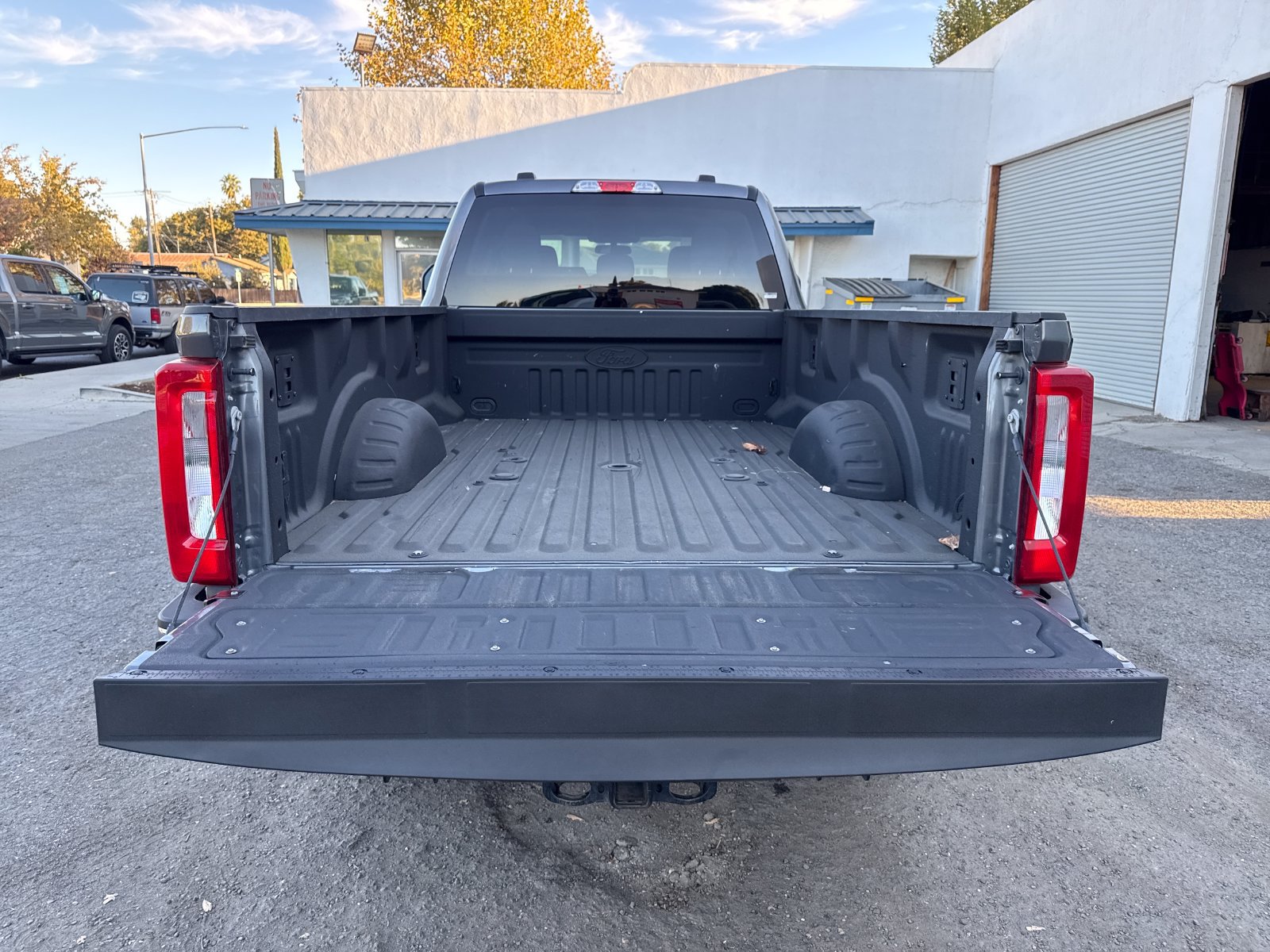 Certified 2025 Ford F350 XLT AWD/4WD image 23