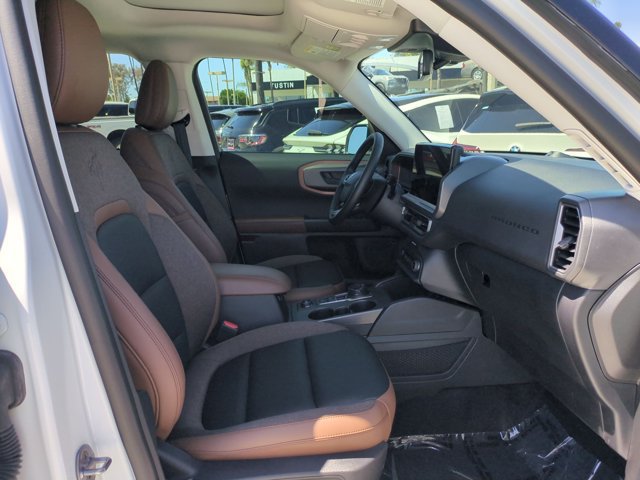 Certified 2025 Ford Bronco Sport Outer Banks w/ Outer Banks Tech Package+ AWD/4WD image 22