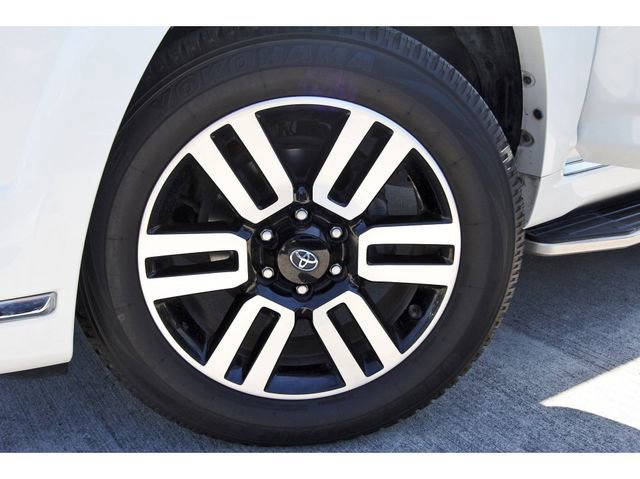 Used 2022 Toyota 4Runner Limited image 30