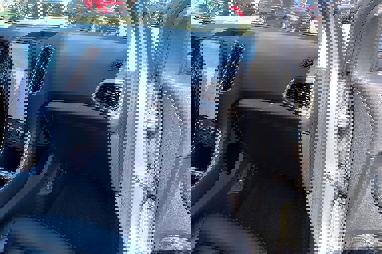 Certified 2024 Ford Edge SEL image 18