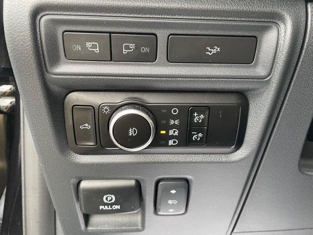 Certified 2023 Ford F150 Lariat AWD/4WD image 16