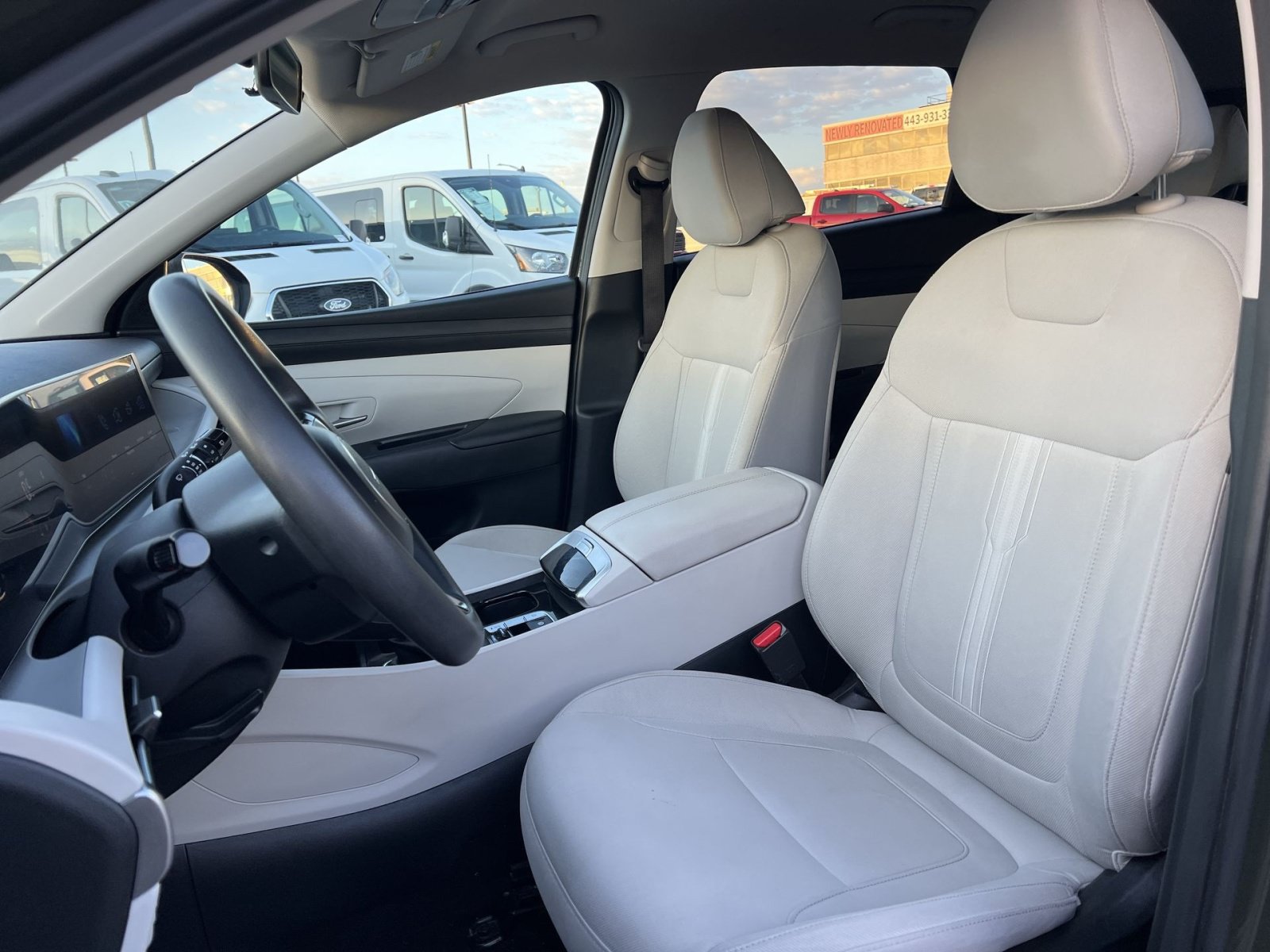 Used 2025 Hyundai Tucson SEL FWD image 13