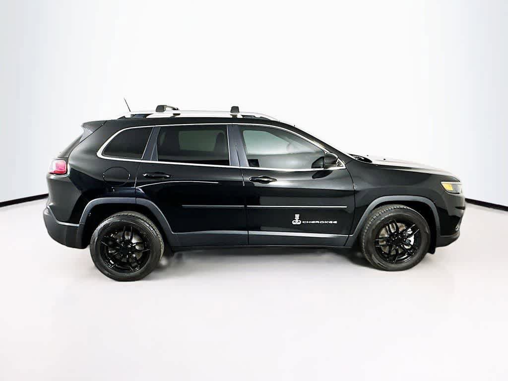 Used 2021 Jeep Cherokee Latitude Lux w/ Comfort/Convenience Group FWD image 26