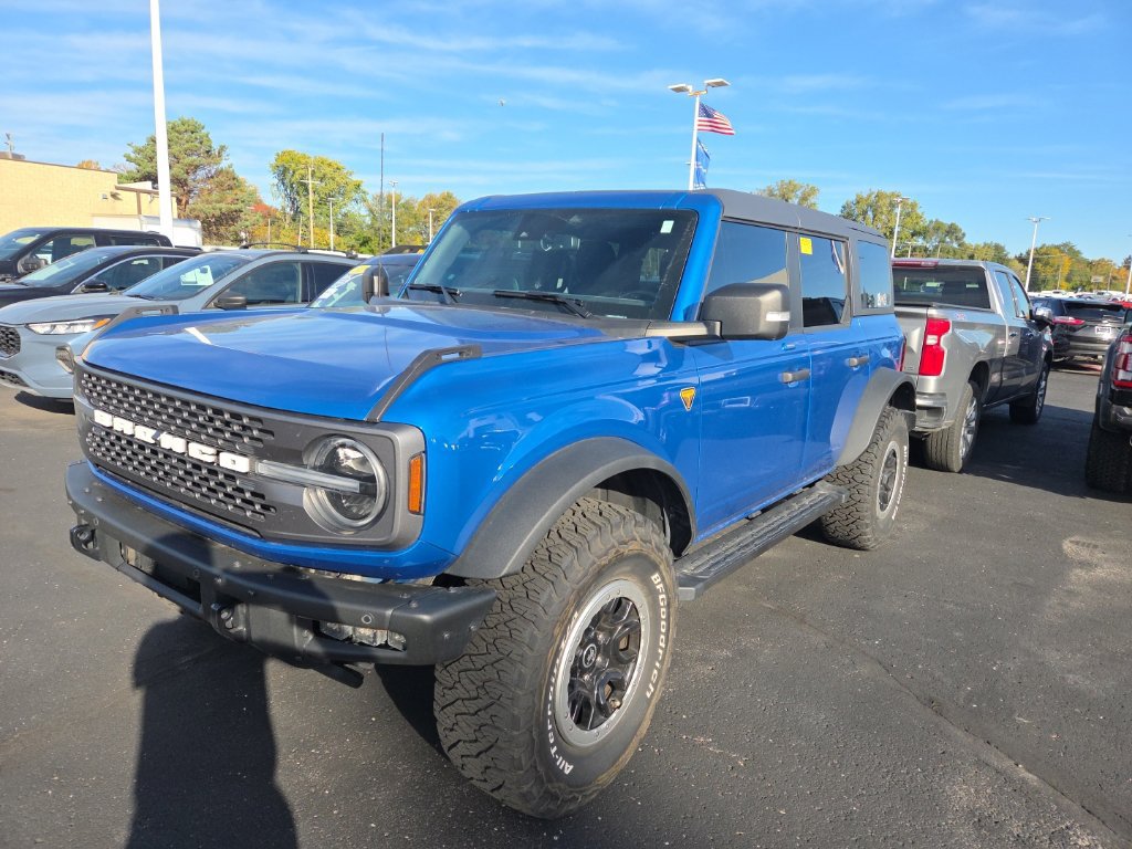 Certified 2022 Ford Bronco Badlands AWD/4WD image 1