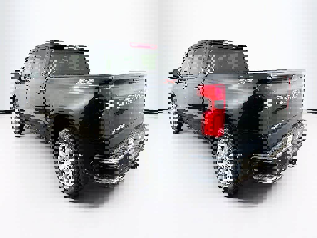 Used 2019 Chevrolet Silverado 1500 Custom image 4