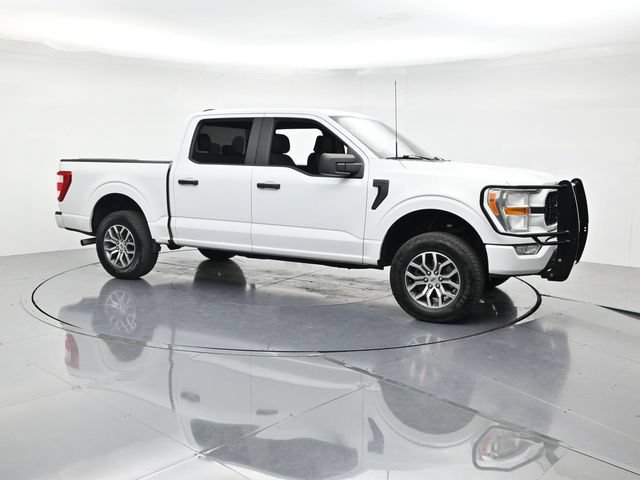 Certified 2022 Ford F150 XL w/ STX Black Appearance Package AWD/4WD image 3