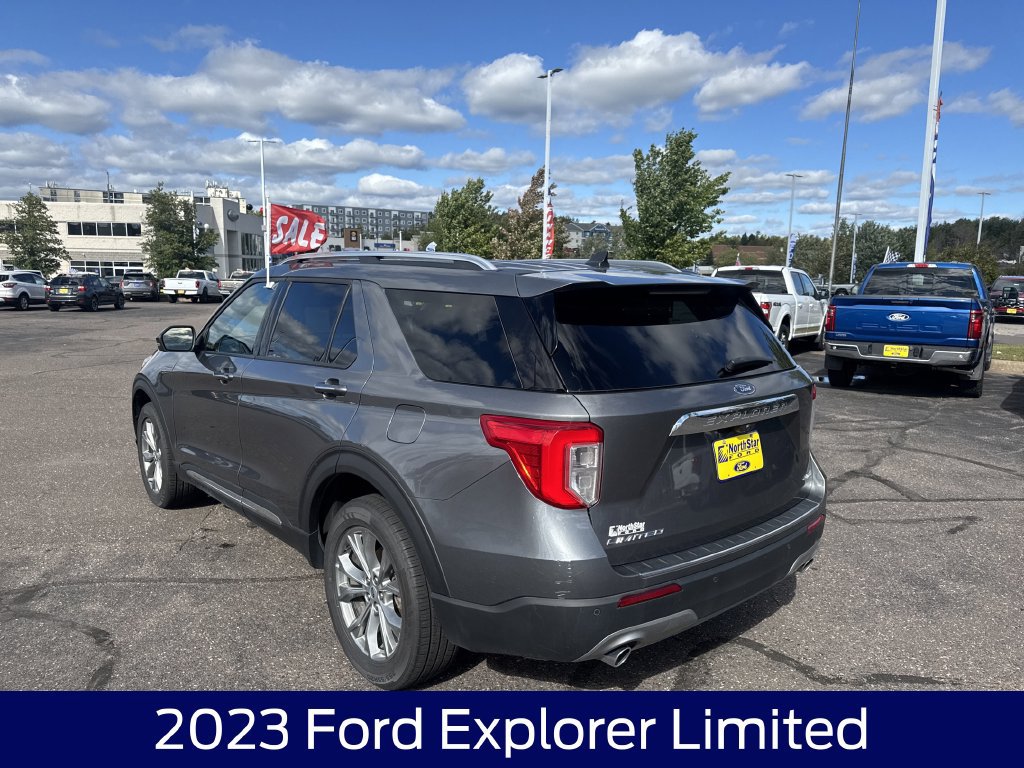 Certified 2023 Ford Explorer Limited AWD/4WD image 9