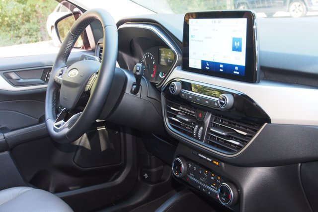 Certified 2022 Ford Escape SE w/ Convenience Package FWD image 10