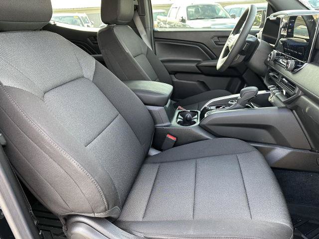 Used 2026 Chevrolet Colorado Trail Boss AWD/4WD image 14