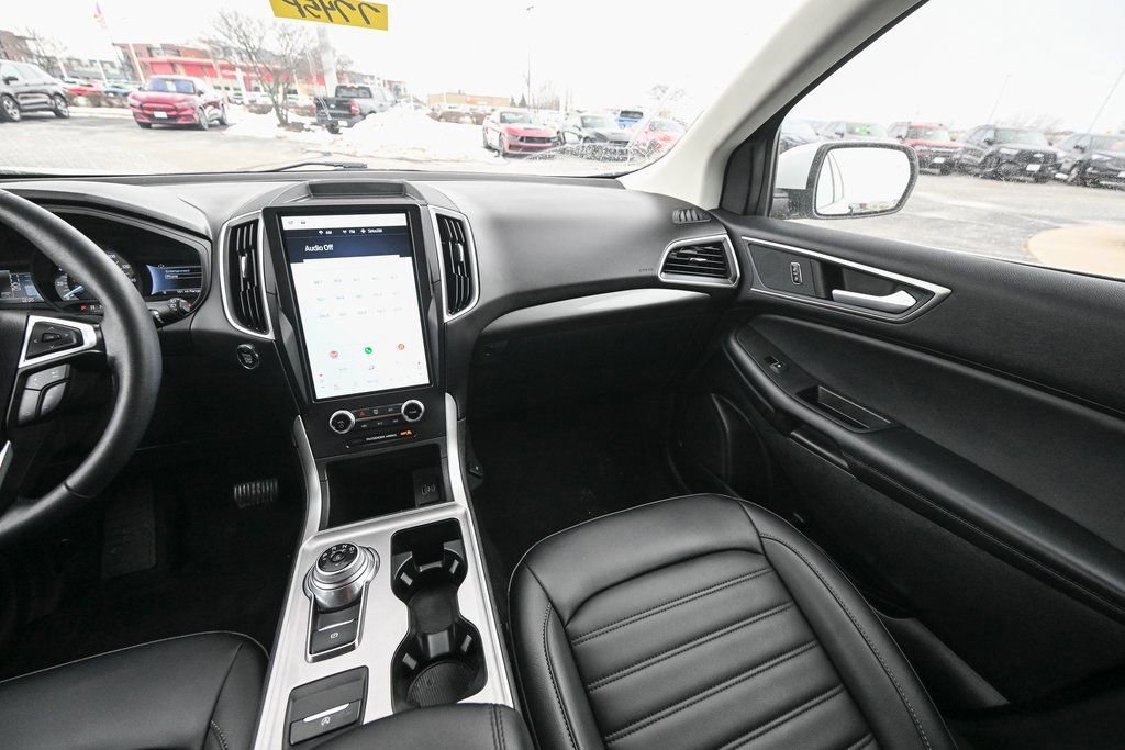 Certified 2024 Ford Edge SEL w/ Convenience Package image 37