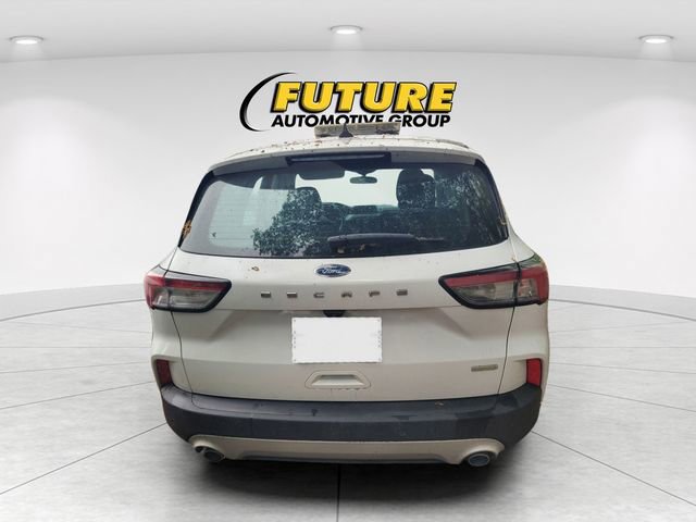 Certified 2020 Ford Escape S image 3