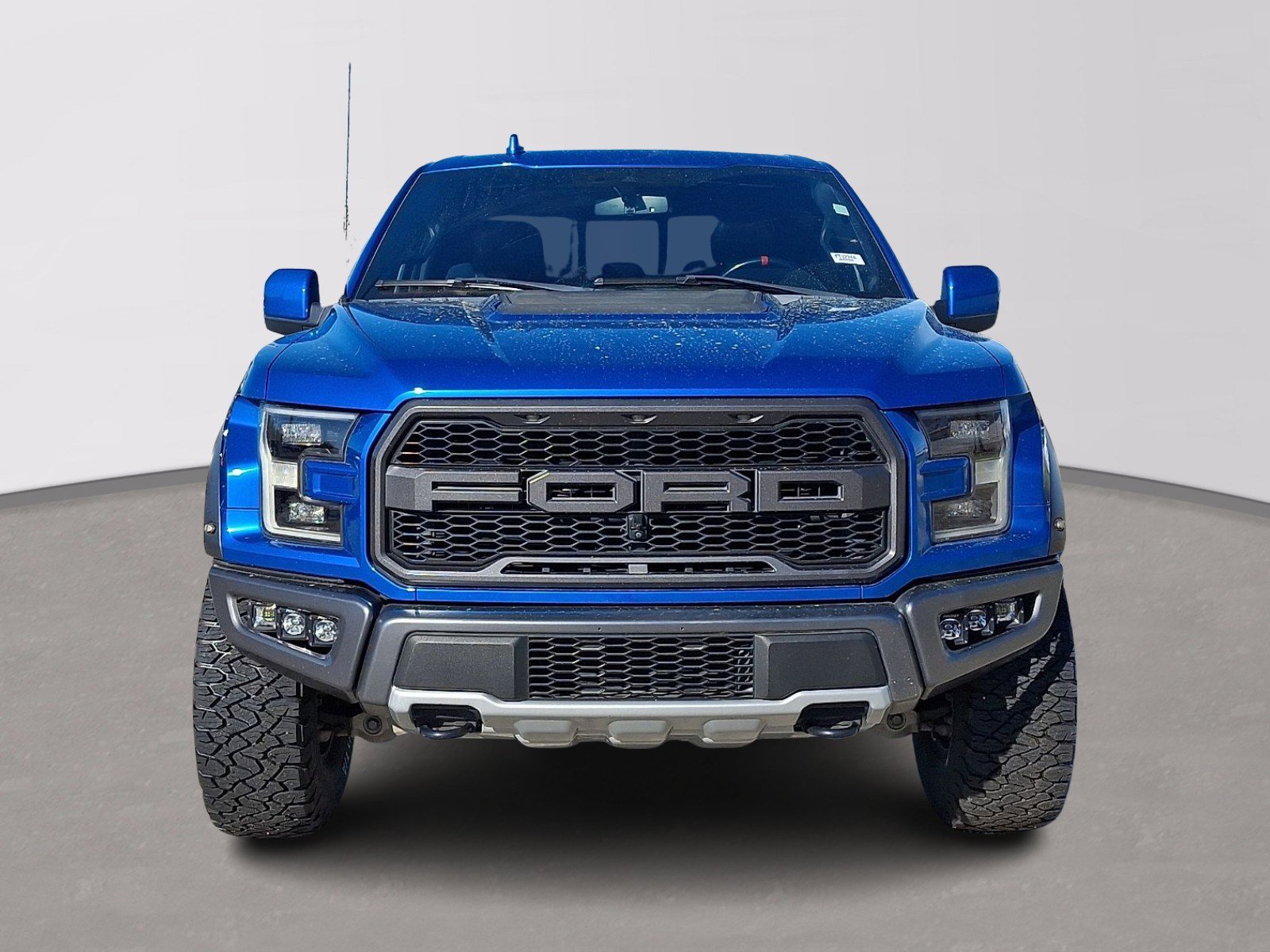 Certified 2019 Ford F150 Raptor w/ Equipment Group 802A Luxury image 2