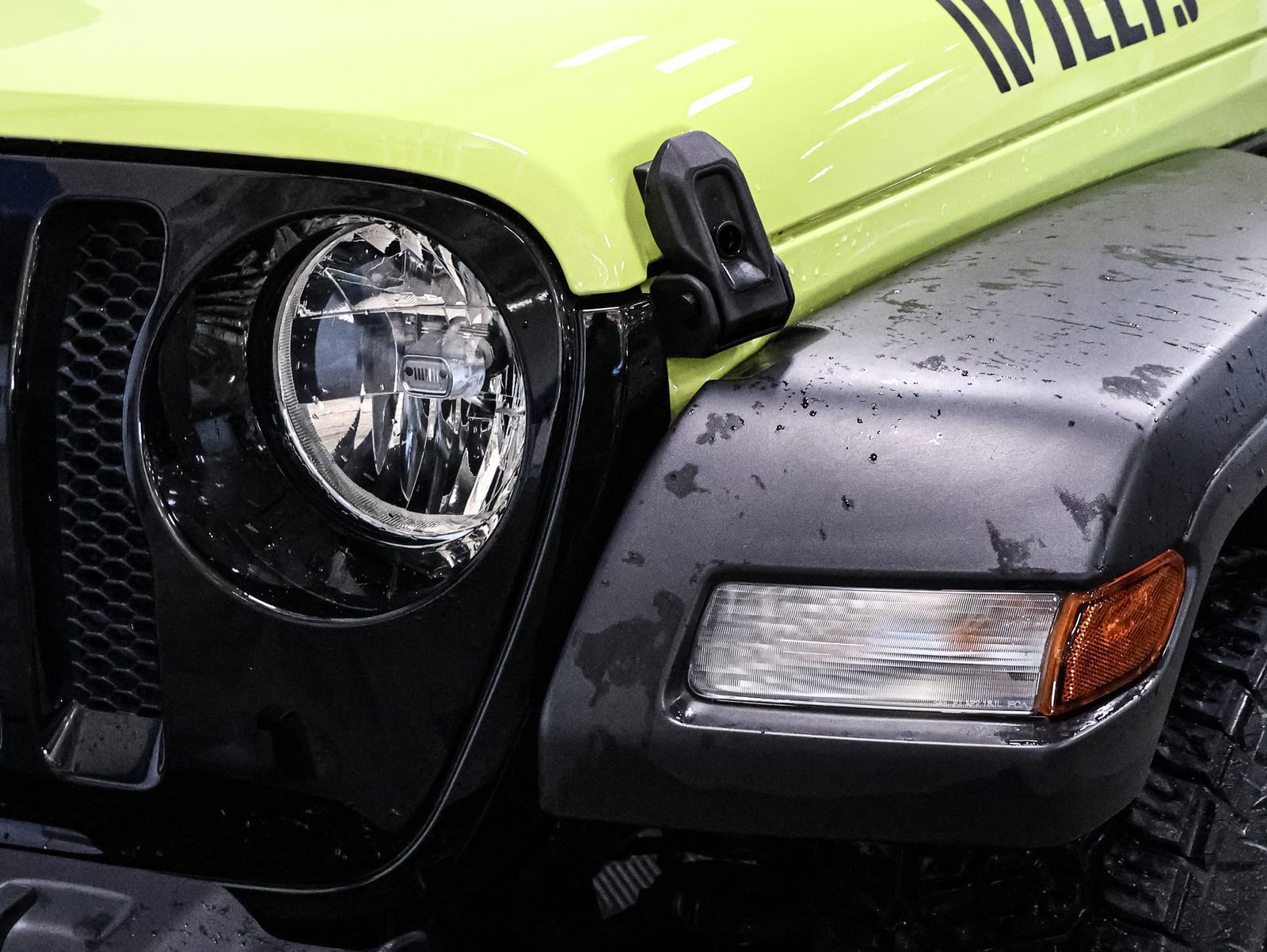 Used 2023 Jeep Wrangler Willys image 13