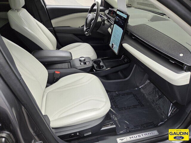 Certified 2023 Ford Mustang Mach-E Premium AWD/4WD image 15