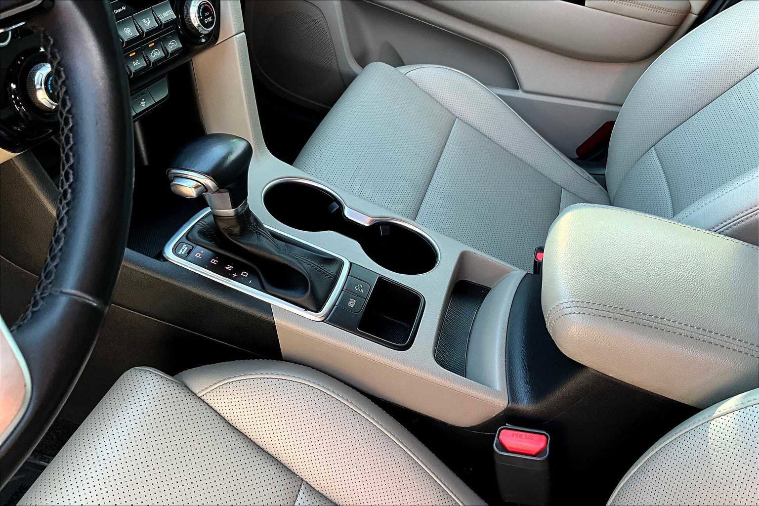 Used 2020 Kia Sportage EX image 29