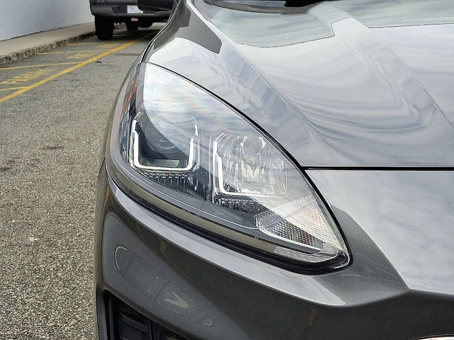 Certified 2022 Ford Escape SE image 28