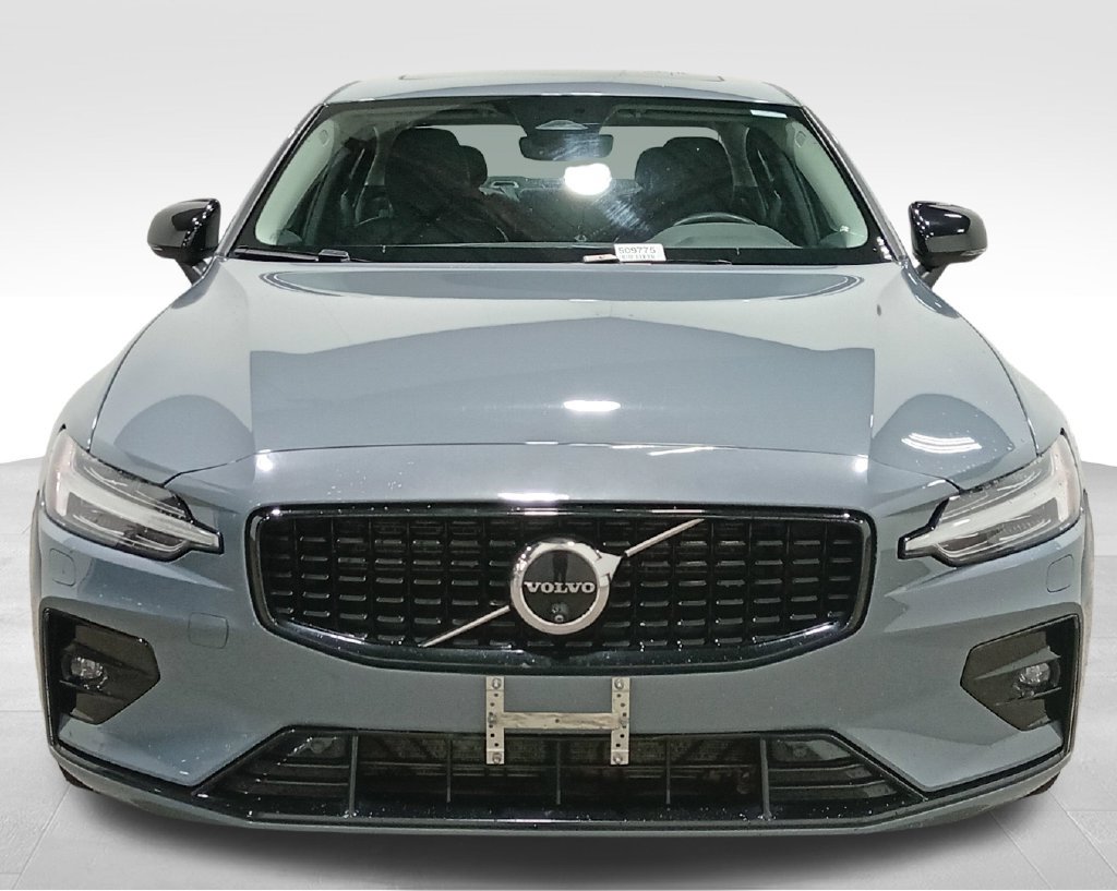 Used 2024 Volvo S60 B5 Plus FWD image 10