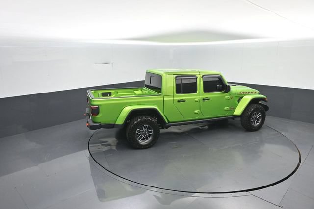 Used 2025 Jeep Gladiator Mojave w/ Convenience Group AWD/4WD image 25