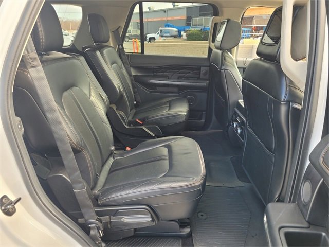 Certified 2019 Ford Expedition Platinum image 18
