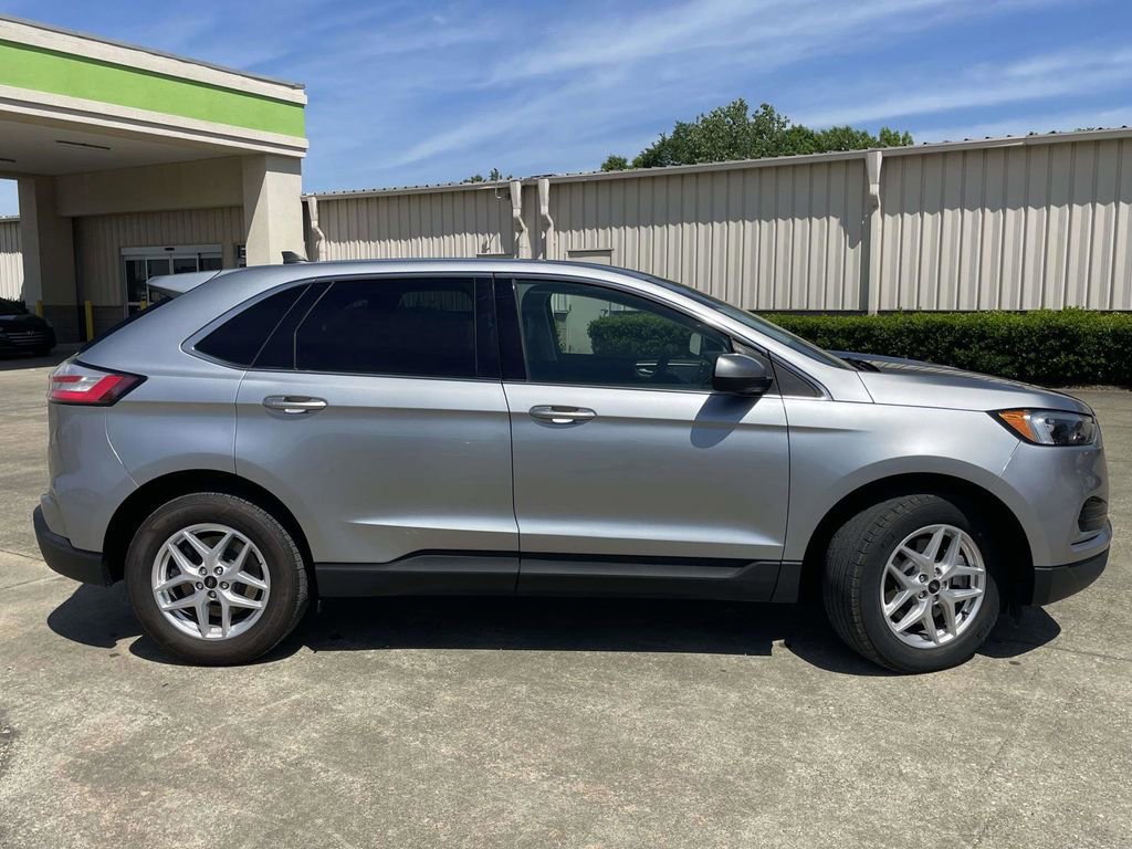 Certified 2024 Ford Edge SEL AWD/4WD image 6