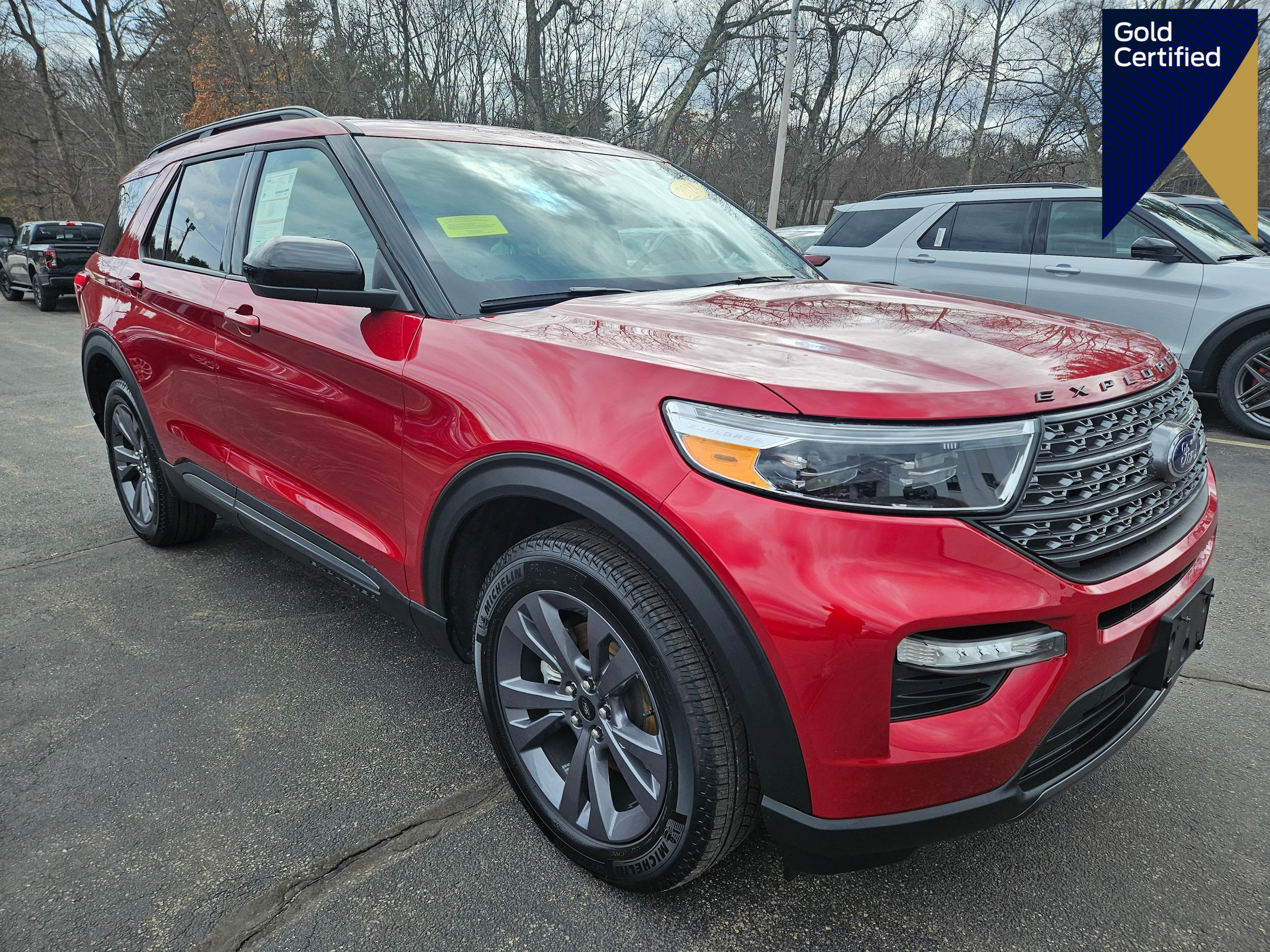 Certified 2024 Ford Explorer XLT w/ Equipment Group 202A