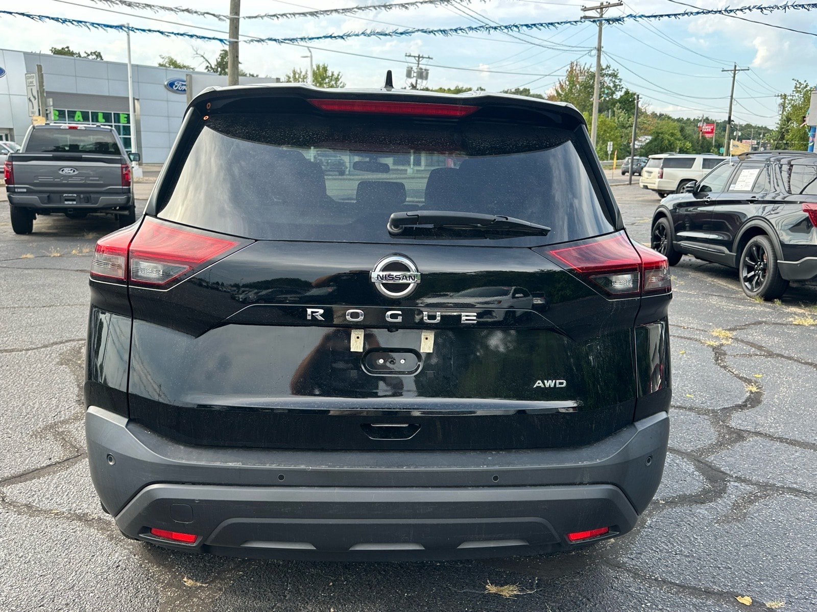 Used 2021 Nissan Rogue S AWD/4WD image 5