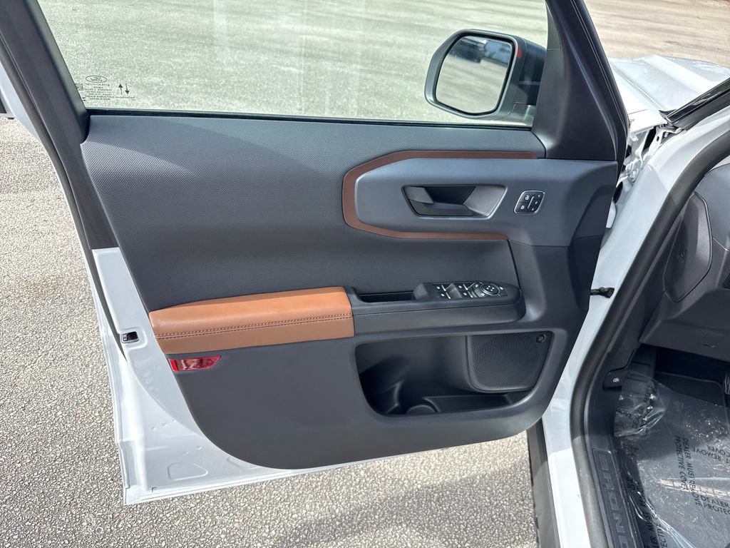 Certified 2024 Ford Bronco Sport Outer Banks w/ Tech Package image 13