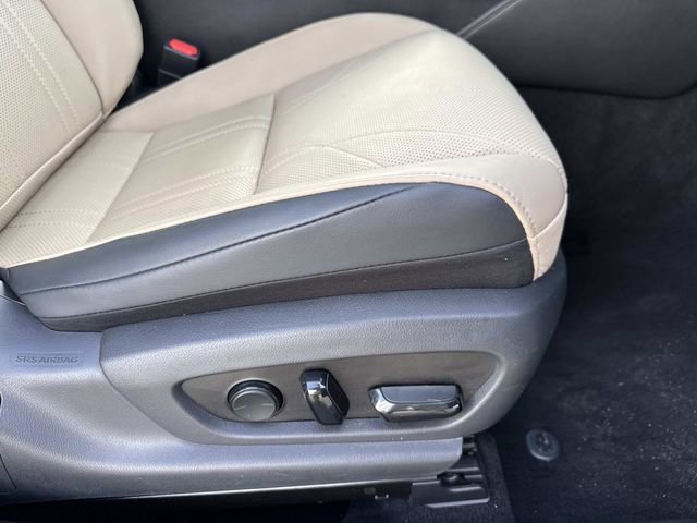 Used 2019 Lexus ES 350 image 12