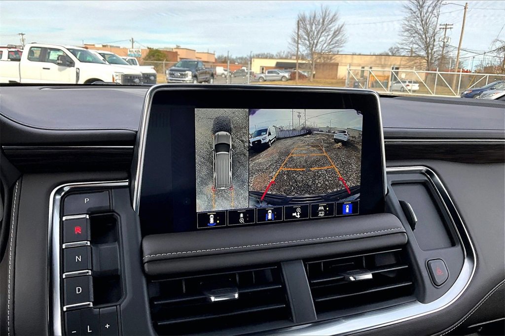 Used 2023 Chevrolet Tahoe Z71 w/ Luxury Package image 21