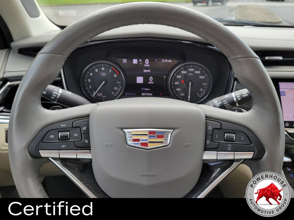 Used 2020 Cadillac XT6 Premium Luxury AWD/4WD image 35