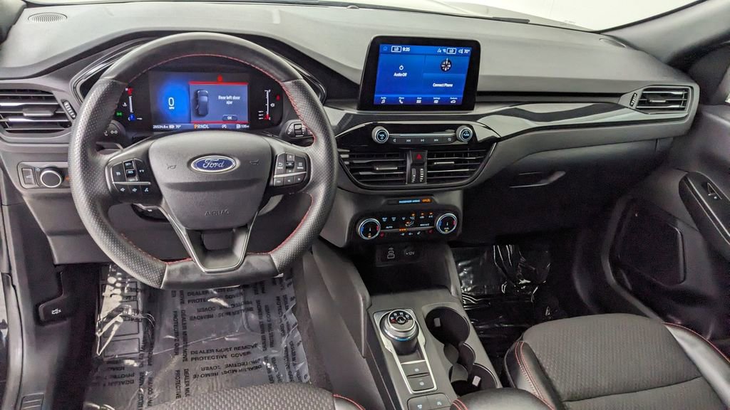 Certified 2024 Ford Escape ST-Line w/ Cold Weather Package FWD image 3