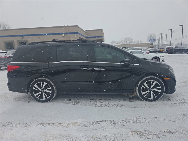 Used 2018 Honda Odyssey Elite image 2