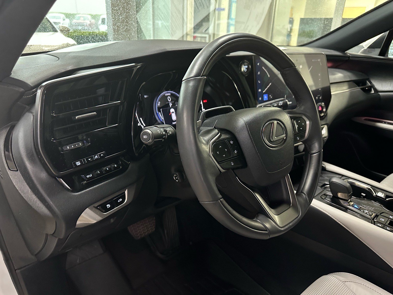 Used 2024 Lexus RX 350 w/ Convenience Package AWD/4WD image 19